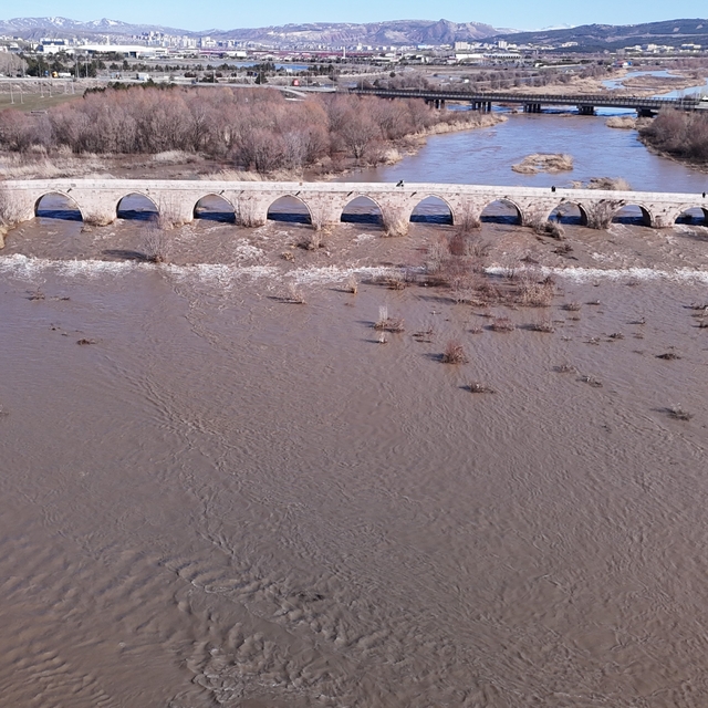 Kızılırmak'ın debisi son 15 yılın en yüksek seviyesine ulaştı