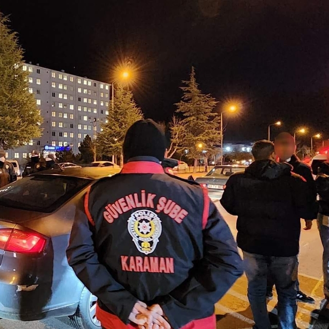 Karaman'da silah ve uyuşturucu ele geçirildi: 5 tutuklama