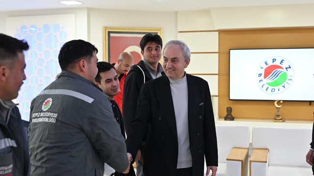 Kocagöz'den belediyedeki sezonluk işçilere daimi iş müjdesi