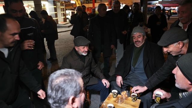 Başkan Çolakbayrakdar, ramazan ayında mahalle ziyaretlerine devam ediyor
