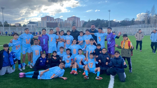 Kocasinan Belediye Spor, 14 Yaş Altı Ligi'nde şampiyon oldu
