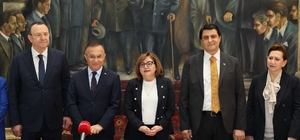 Engelsiz Aktif Yaşam Merkezi için imzalar atıldı