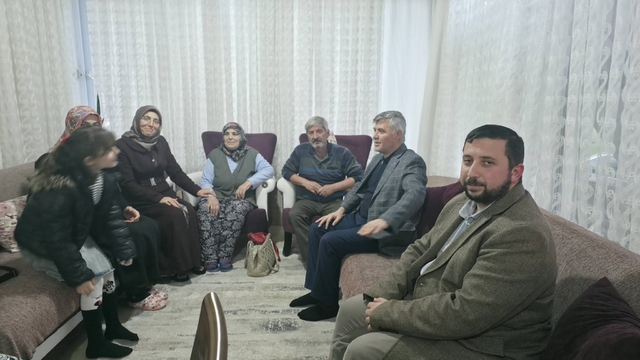 Köyceğiz İlçe Müftüsü Karagöz, Şehit Uysal'ın ailesiyle iftarda buluştu