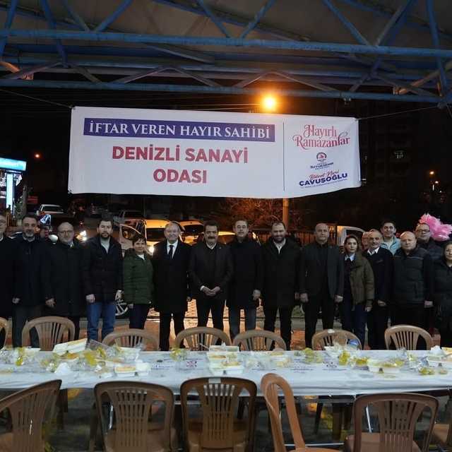 Denizli Sanayi Odasının iftar sofrası Fatih Mahallesi'nde kuruldu