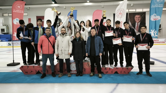 Zonguldak Mesleki ve Teknik Anadolu Lisesi Türkiye 2.'liği kazandı