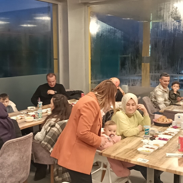 Başkan Zekiye Tekin'den iftar programında dayanışma vurgusu