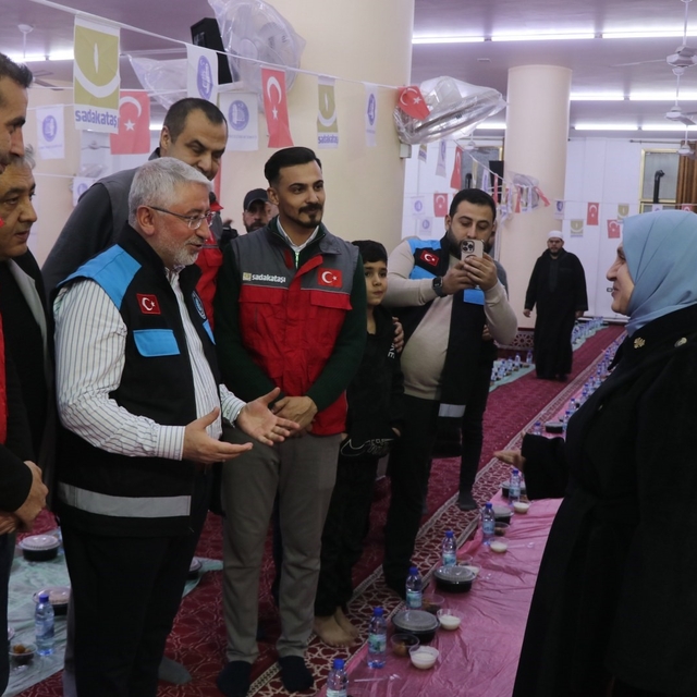 Çorum Belediyesi Suriye'de gönül sofrası kurdu