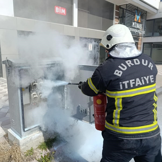 Burdur'da trafoda yangın paniği