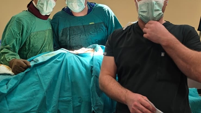 Ezine'de bel fıtığına ameliyatsız modern tedavi