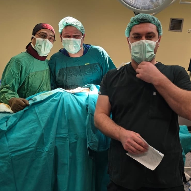 Ezine'de bel fıtığına ameliyatsız modern tedavi