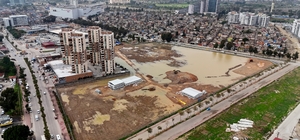 Coniler, Conolara komşu oluyor
Amerikalılar Adana'daki yeni konsolosluk bin...