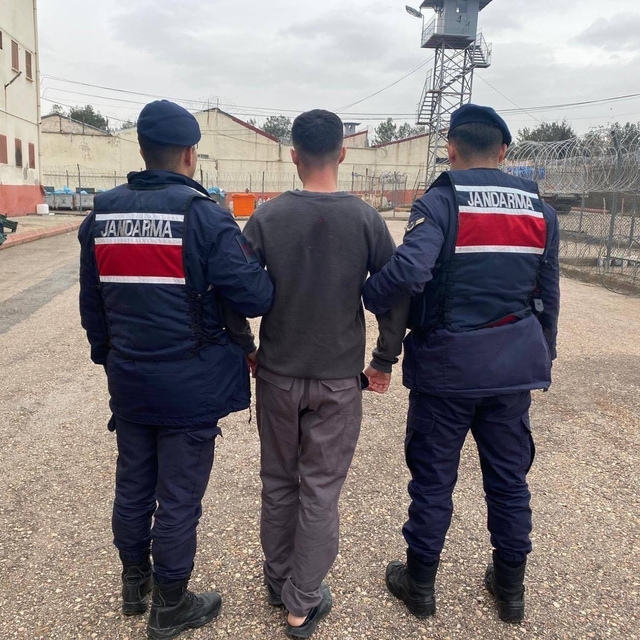 Uyuşturucu suçundan 13 yıl kesinleşmiş cezayla aranan şahıs yakalandı