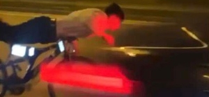 İpekyolu'nda bisikletle tehlikeli hareketler ölüm getirdi
Üzerine uzandığı...