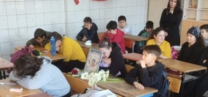 Minik Öykü'nün sınıfında hüzün ve gözyaşı hakim