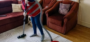 Efeler Belediyesi'nin evde bakım hizmetleri sürüyor