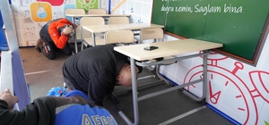Deprem Simülasyon Tırı Samsun'da eğitimlere başladı
AFAD'ın simülasyon tırı...
