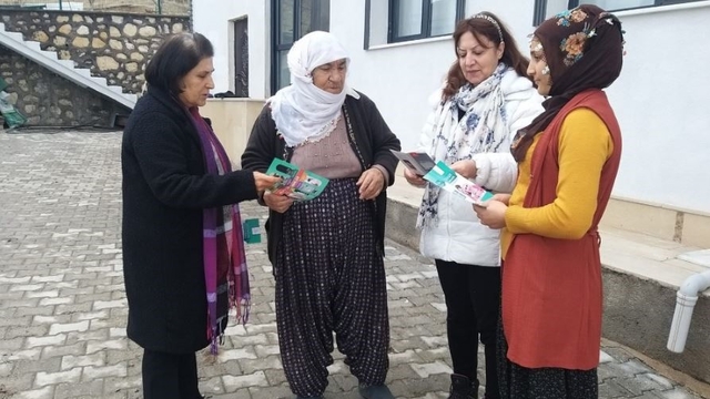 Tunceli'de mobil sağlık hizmeti ve bilgilendirme çalışması