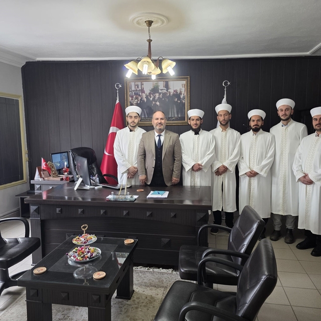 Çan'da yeni atanan din görevlilerine sarık ve cübbe giydirme merasimi düzen...