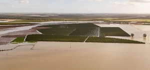 Tarsus Belediyesi sel ve fırtına sonrası zarar tespiti için sahada