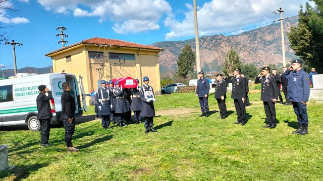 Kalbine yenilen Uzman Çavuş Keskin Köyceğiz'de toprağa verildi