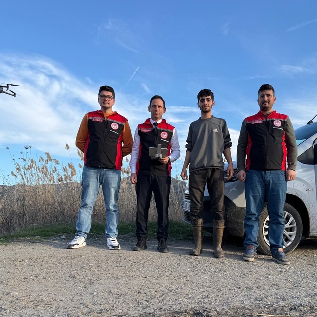 Kargı'da kayıp buzağı 72 saat sonra dron ile bulundu