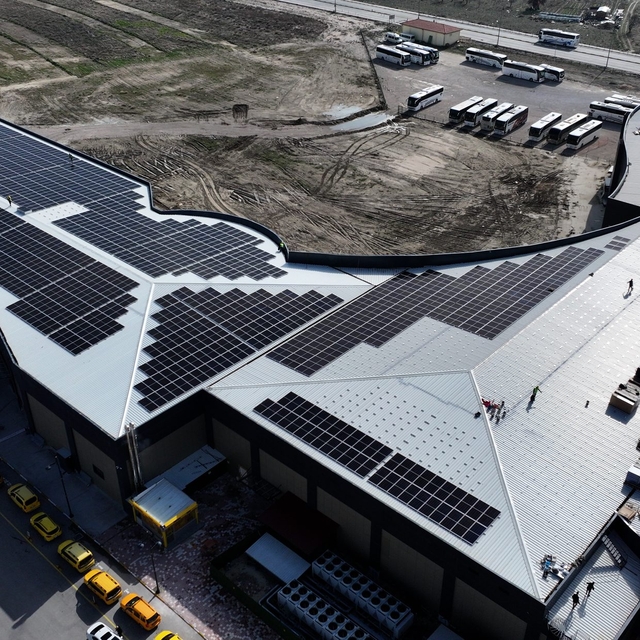 Isparta otogarının çatısı elektrik üretecek