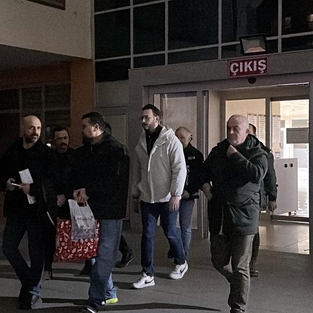 Edirne'de 'imar ruhsatında usulsüzlük' operasyonunda 13 şüpheli adliyede (2...