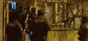 Evine pencereden giren genç, hırsız sanılarak paniğine neden oldu
Kapı kapı...