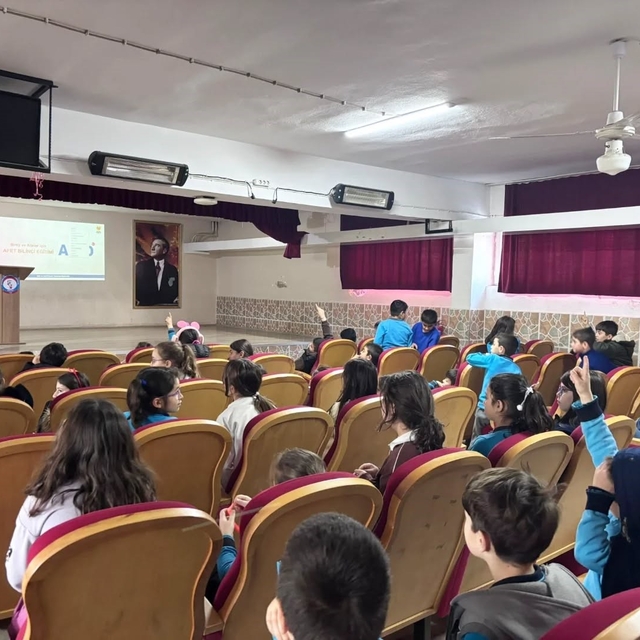 Aydın'da öğrencilere afet eğitimi