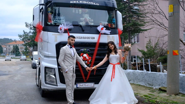TIR, gelin arabası oldu