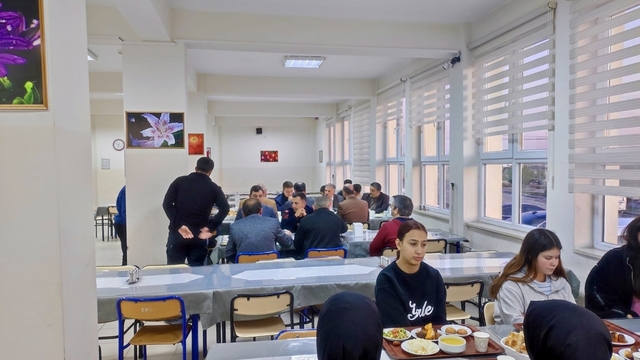 Aslanapa'da "Maarifin Kalbinde Ramazan İftar Buluşması"
