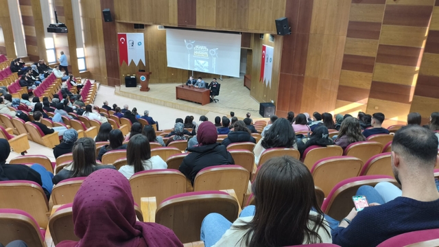 NÖHÜ'de öğrencilere "IBAN kiralama" dolandırıcılığı anlatıldı