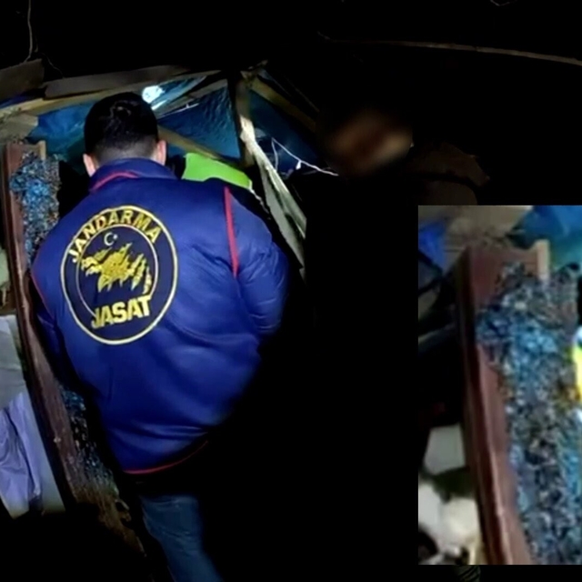 Barakanın her köşesine zulalanmış uyuşturucuyu jandarma yakaladı: 4 tutukla...