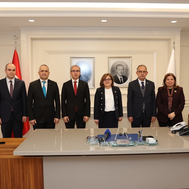 İşgücü uyum programı Gaziantep'te tanıtıldı
Gaziantep Büyükşehir'den üniver...