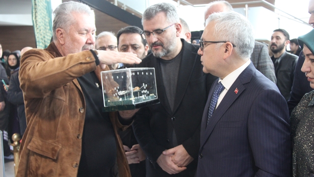 Sivas'ta 'Mukaddes Emanetler Sergisi' açıldı