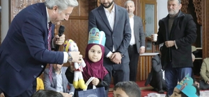 "İlk Orucum İlk İftarım" Programında gönül sofrası çocukların neşesi ile be...