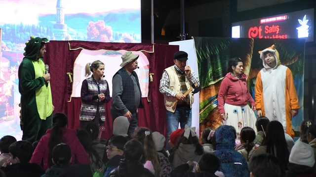 İznikli minikler Ramazan akşamlarında buluşuyor