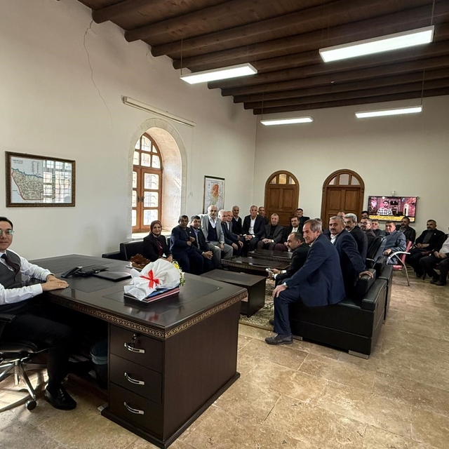 Gercüş Kaymakamı Öztaş muhtarlarla bir araya geldi