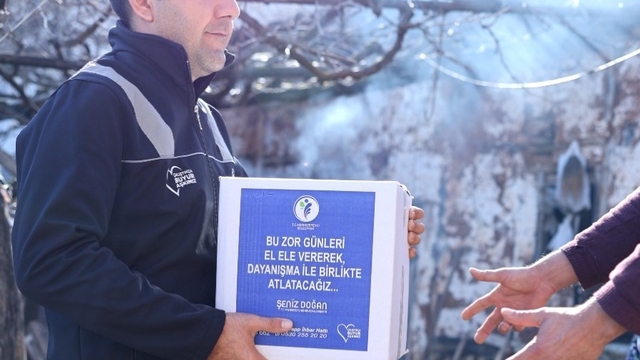 Merkezefendi Belediyesi Ramazan'da sofralara bereket taşıyor