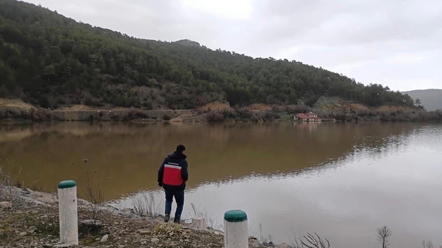 Pazarlar'da sulama göletlerinde su ürünleri denetimi
