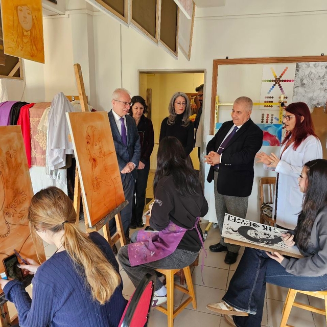 Sanatın kalbi Güzel Sanatlar Lisesi'nde attı