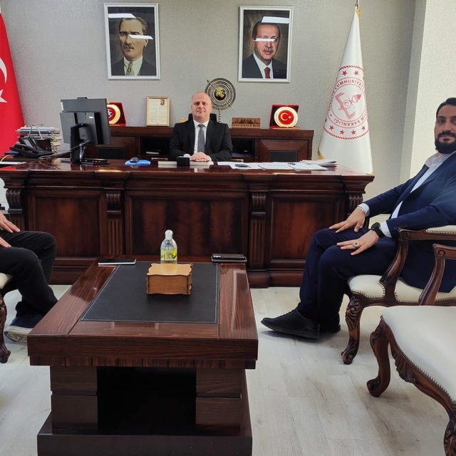 Sultan Şeyhmuz EZ-ZULİ Derneğinden eğitime ve sağlığa destek ziyareti