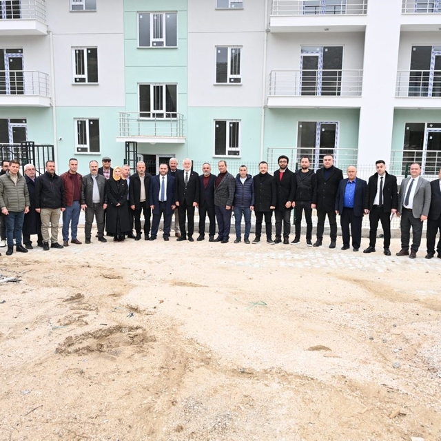 Isparta Belediyesi'nden Sütçüler'de yeni öğrenci yurduna yardım eli