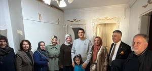 Başkan Yılmaz'dan Ramazan ziyaretleri
Yılmaz: "Ramazan; gönül gönüle olmanı...