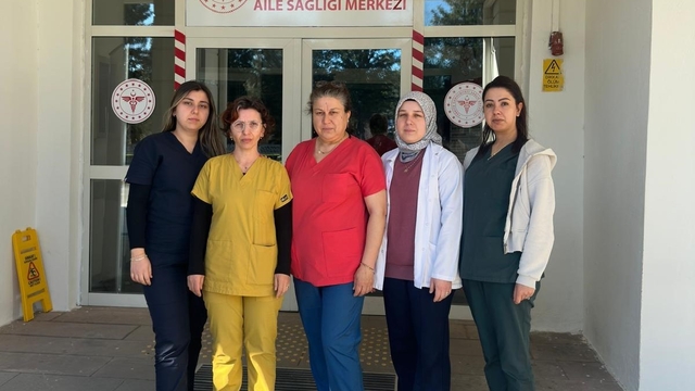 Aydın'da ASM çalışanlarına özel firma darbesi
Bir firma daha unvanına bir harf ekleyerek kağıt üzerinde ortadan kayboldu, çalışanlar tüm haklarından mahrum kaldı