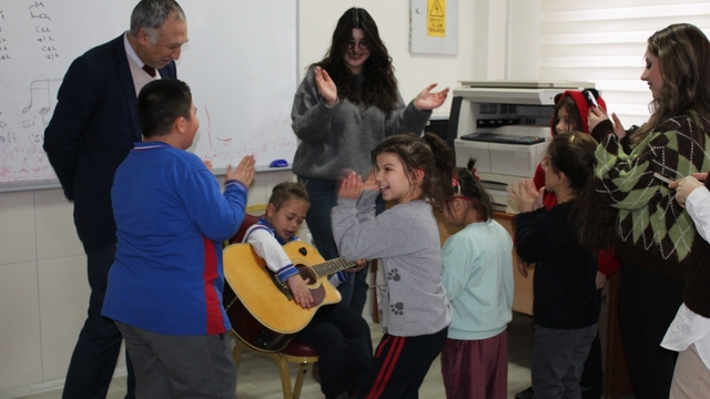 Bor Kütüphanesi'nden özel öğrencilere anlamlı etkinlik