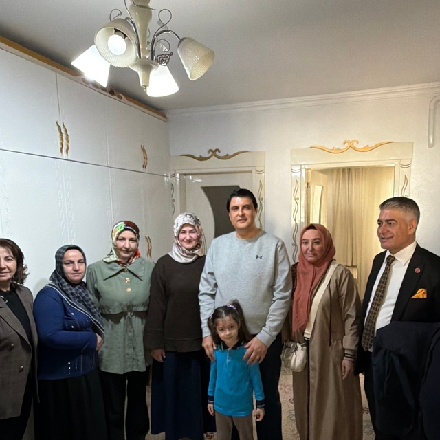 Başkan Yılmaz'dan Ramazan ziyaretleri
Yılmaz: "Ramazan; gönül gönüle olmanı...