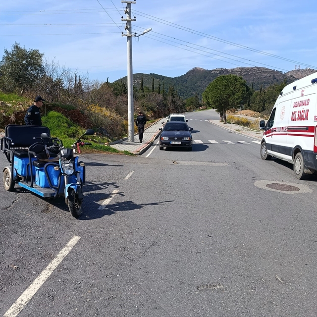 Gazipaşa'da elektrikli bisiklet kazası: 2 yaralı