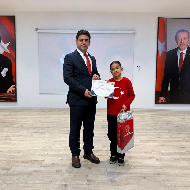 Hakkarili Rojevin Kaya Türkiye üçüncüsü oldu