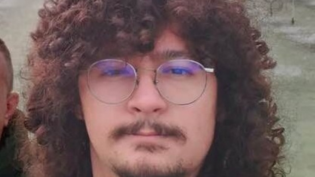 Bulgaristan'da trafik kazasında hayatını kaybeden Çanakkaleli genç son yolculuğuna uğurlandı